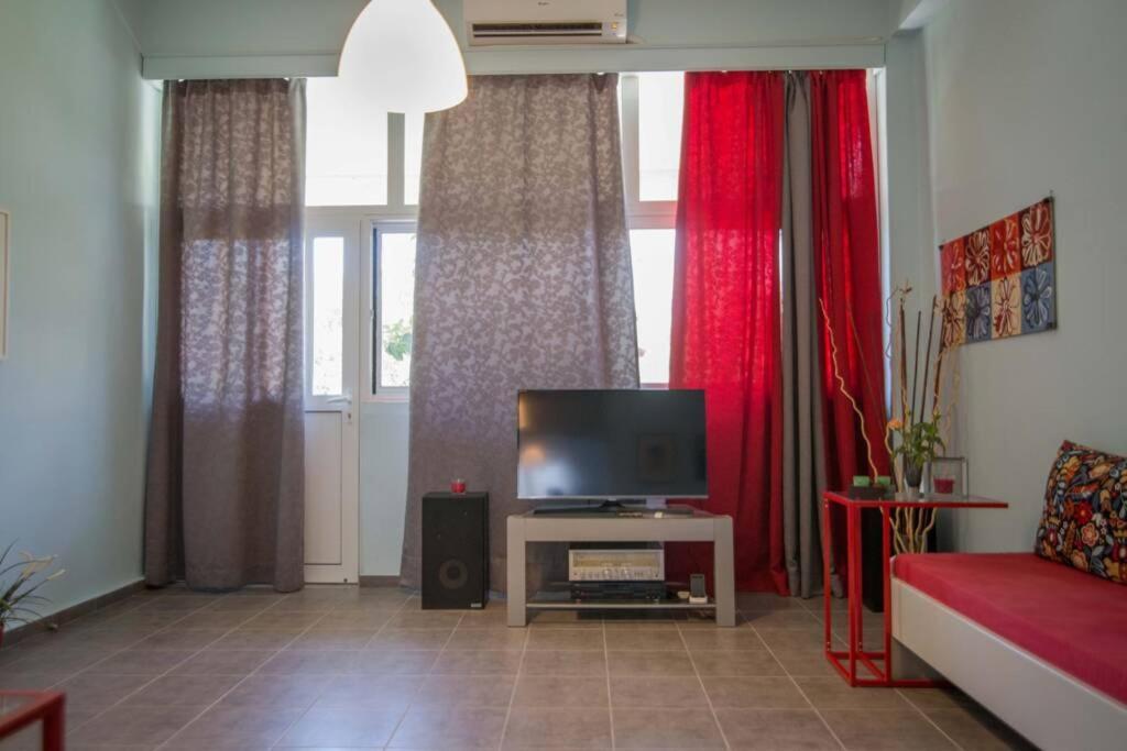 Вілла Ανακαινισμενη Μονοκατοικια 125 Τμ Στο Κεντρο Με Κηπο Missolonghi Екстер'єр фото